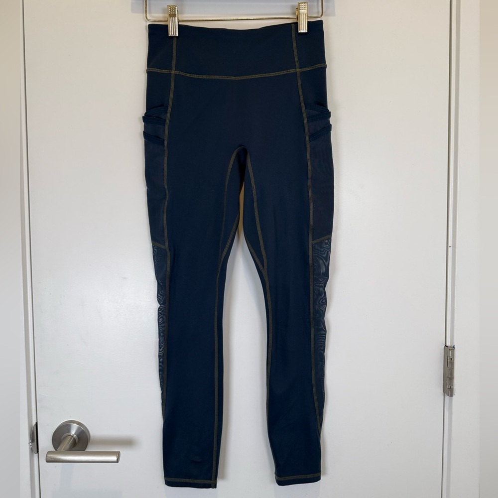 Fabletics Motion365 Deep Blue Teal Leggings w Mesh Inserts and Pockets